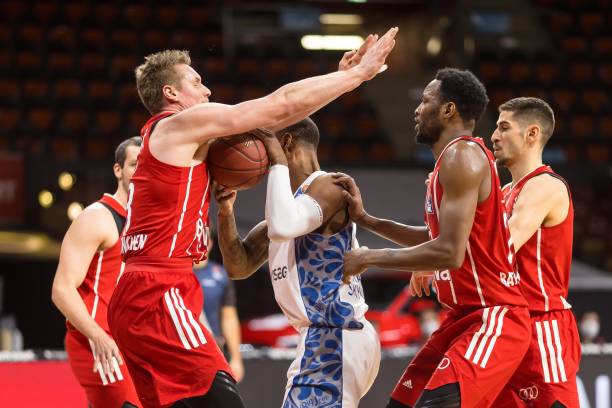 中国足球归 中国足球归