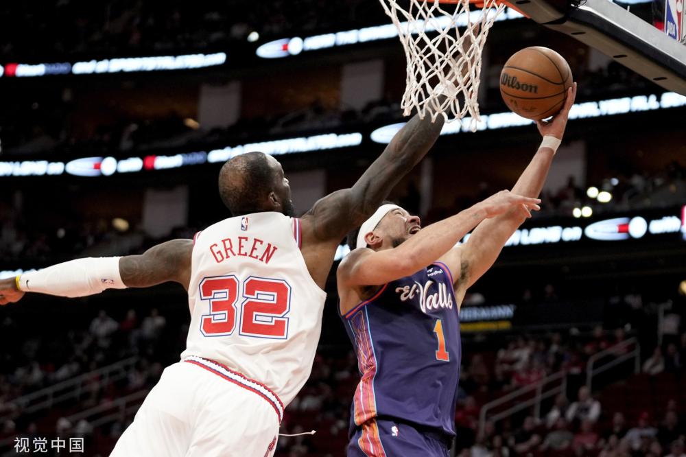 马刺遭遇双重打击 主帅波波维奇本赛季恐无法回归.