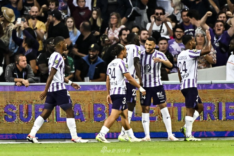 琼斯用实际 琼斯用实际