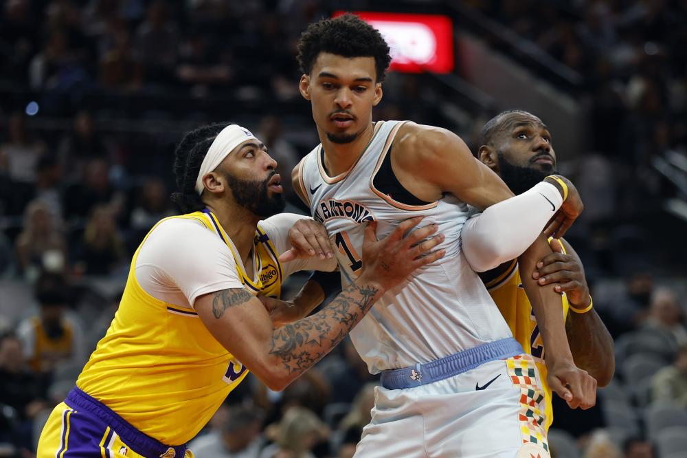 国足不仅折 国足不仅折