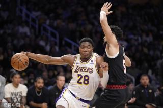 篮球篮网球队训练成果展示（篮网队训练成果巡礼）